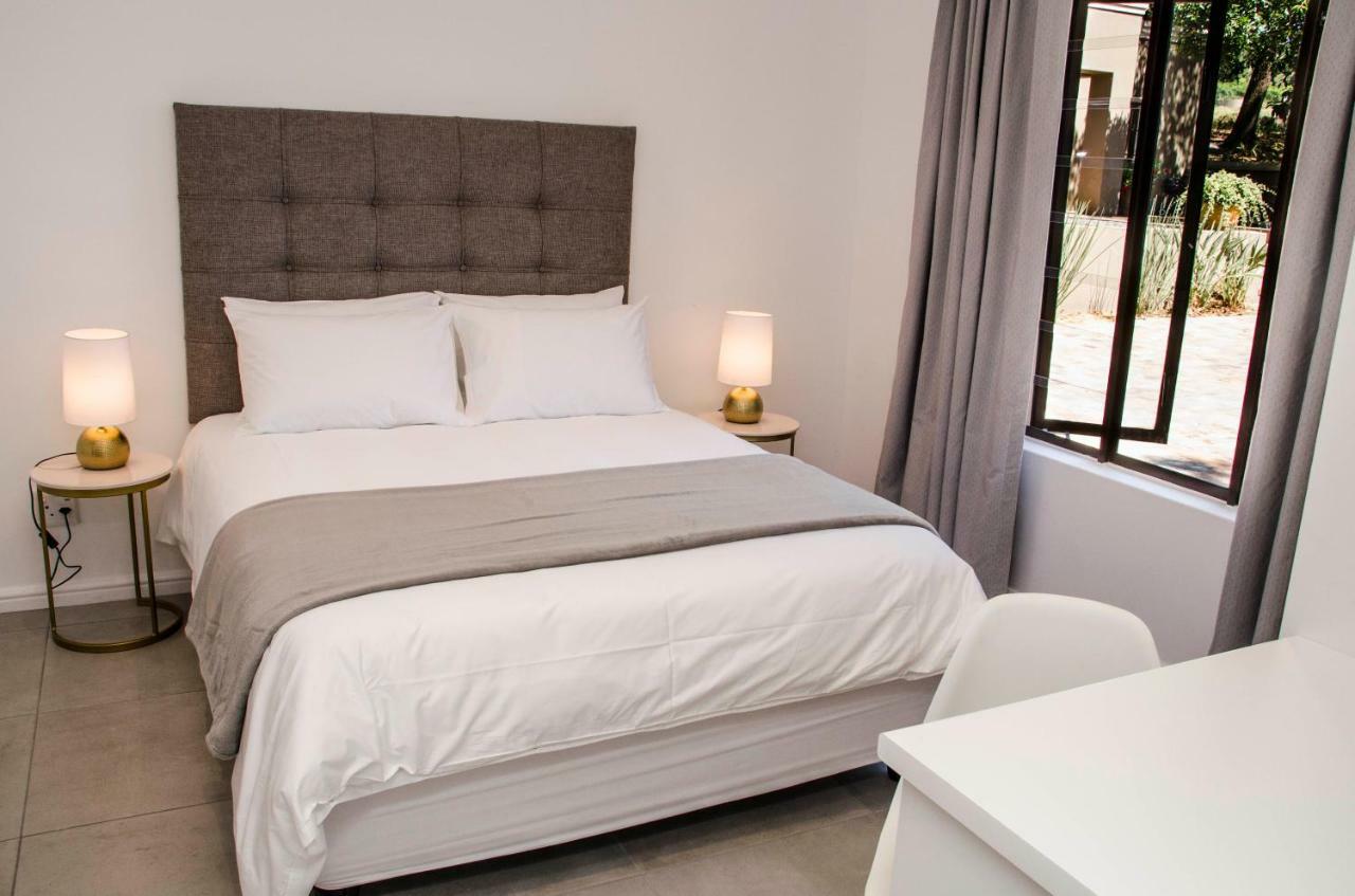 Lavinia Lifestyle Farm stay Stellenbosch