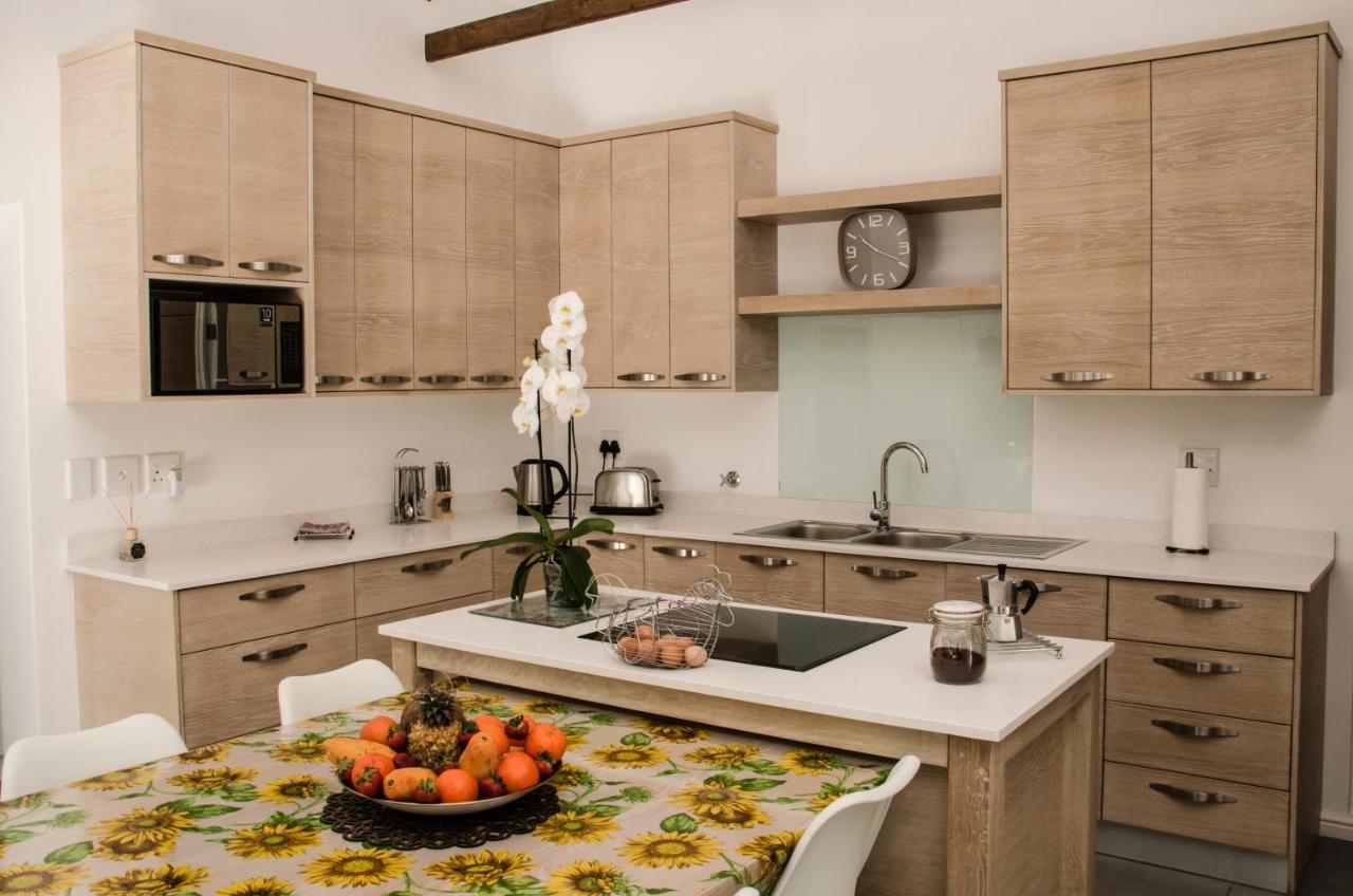 Lavinia Lifestyle * Stellenbosch